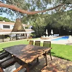 Casa Les Oliveres